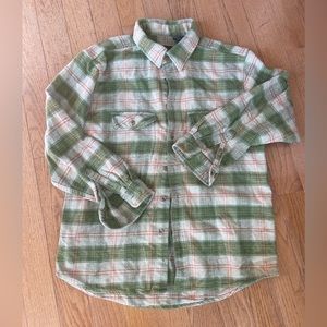 Men’s Field and Stream Large Green Plaid Flannel Button Up